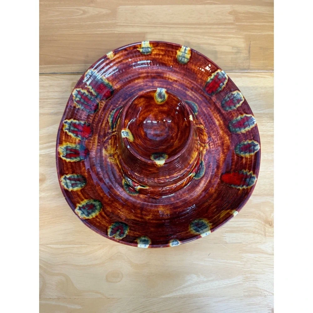 Unmarked vintage ceramic